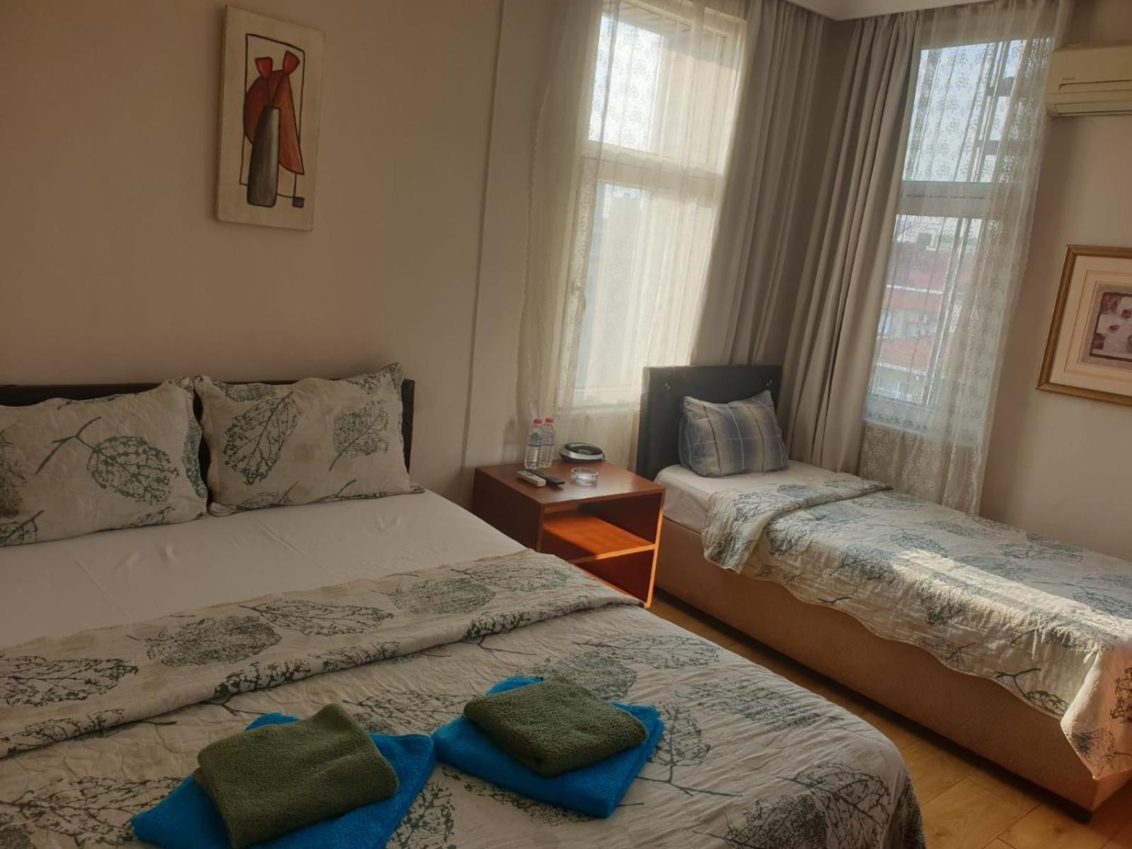 Hotel Acar อิสตันบูล ภายนอก รูปภาพ