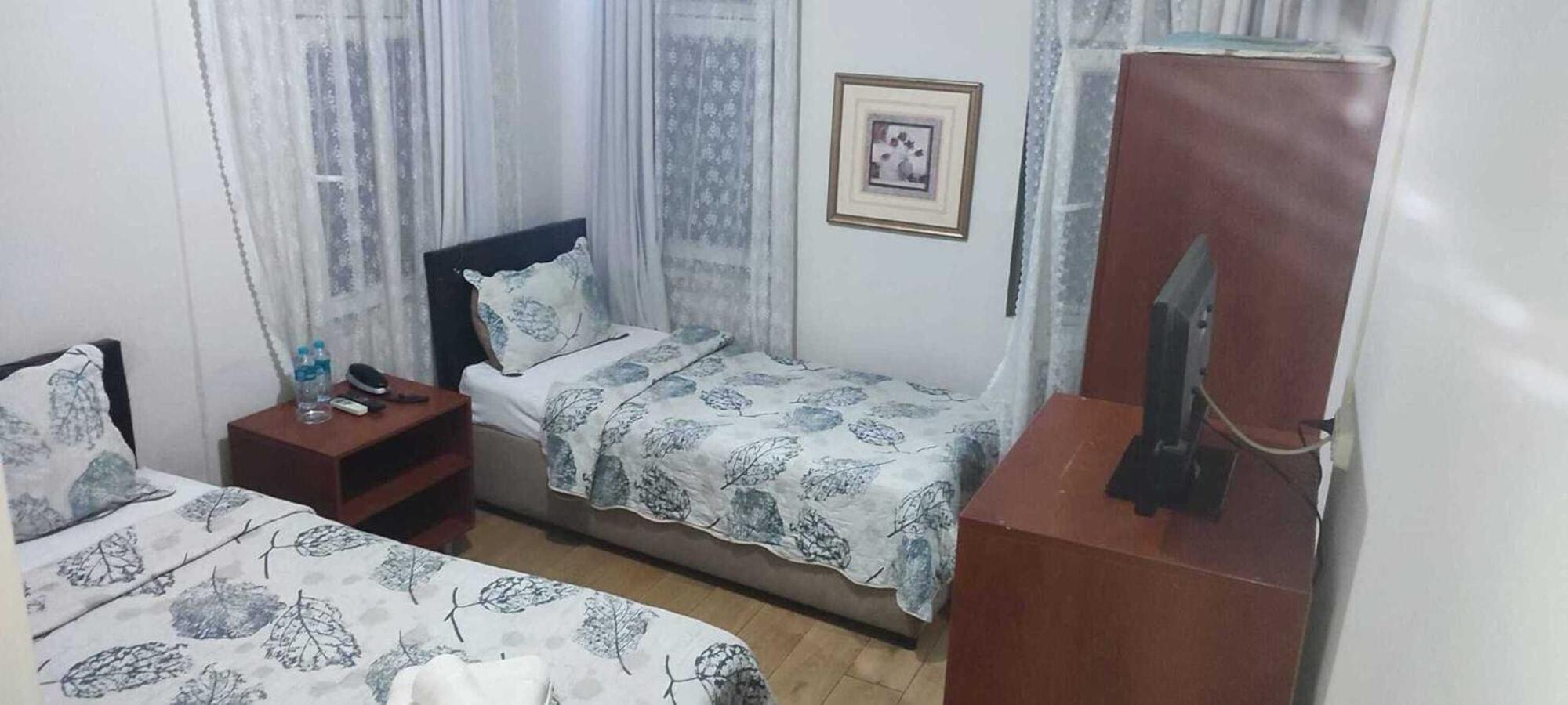 Hotel Acar อิสตันบูล ภายนอก รูปภาพ